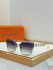 Picture of Louis Vuitton Sunglasses _SKUfw79280249fw